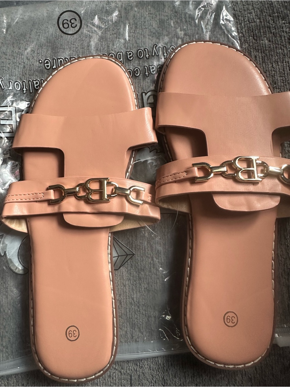 Women’s Blush Slide Sandals with Gold Chain Detail